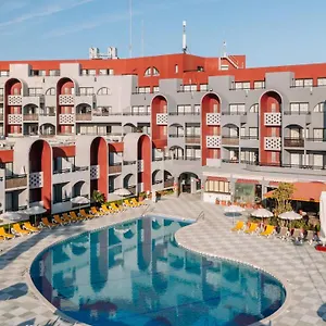 4* Hotel Muthu Oura